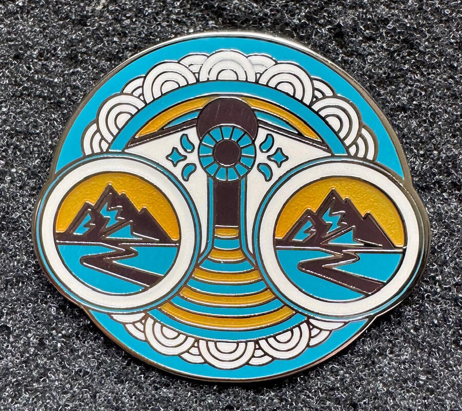 103363 - Binoculars - Expedition Everest Mystery Box 2025 - Walt