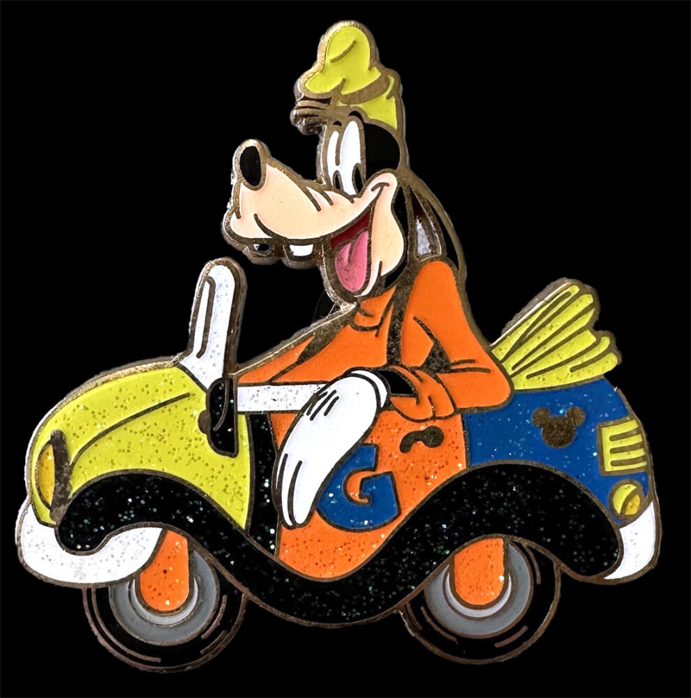 Car - Mystery Tin Collection - Goofy in an Orange, Green and Blue