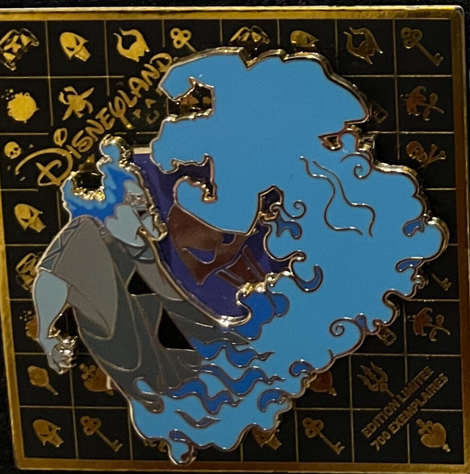 DLP Villain with Hero Silhouette Series - Hades Versus Hercules
