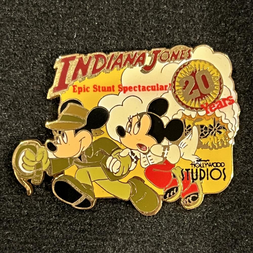 ★レア！レトロ★WDW★インディ・ジョーンズ★ピン★サイン入り★ 106138_i93J.jpg