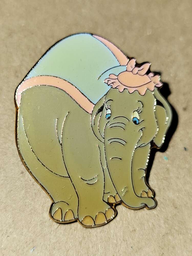 Mrs. Jumbo Dumbo - Mrs. Jumbo | PIN 107398