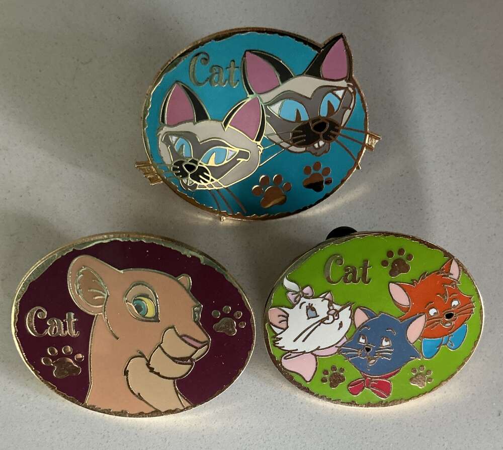 WDW Cast Lanyard Series I: Disney Cat