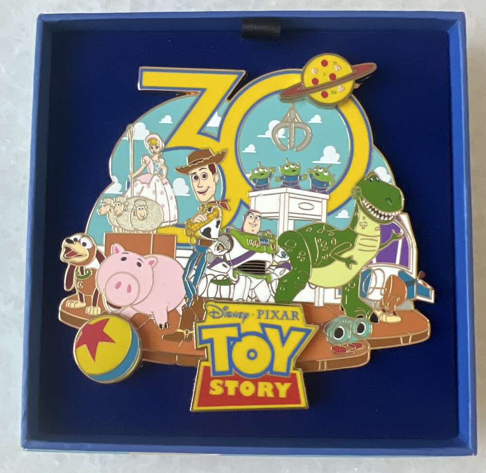 世界限定180 TOY STORY Stamp with Pin 額装品 108825_IuLy.jpg