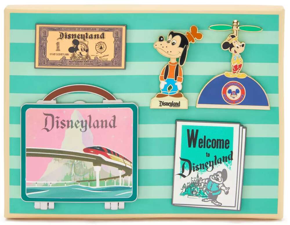 Souvenir Box Pin Set