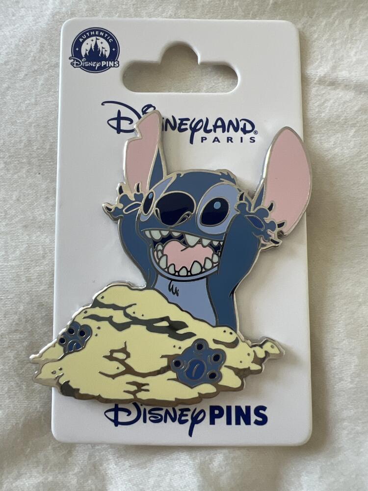 Stitch and Friends at the Beach - Stitch | PIN 122843