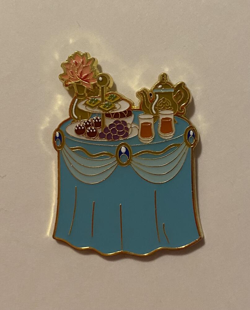 BoxLunch - Princess Sidekick Tea Party Blind Box - Jasmine tea