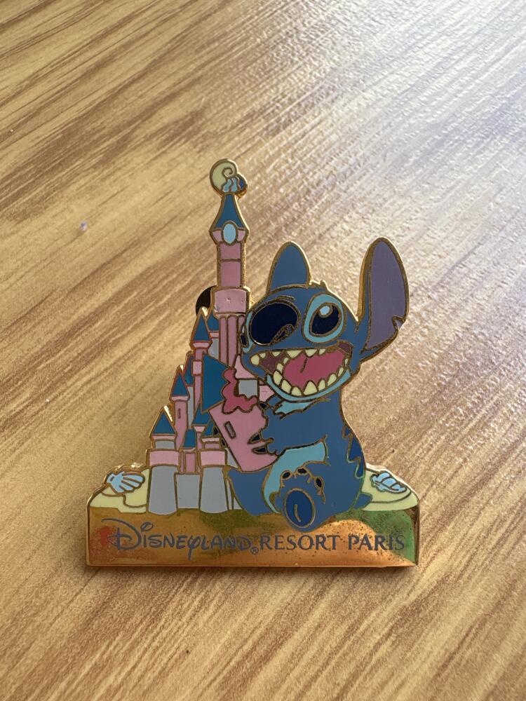 Stitch Disneyland Resort Paris Castle | PIN 127353
