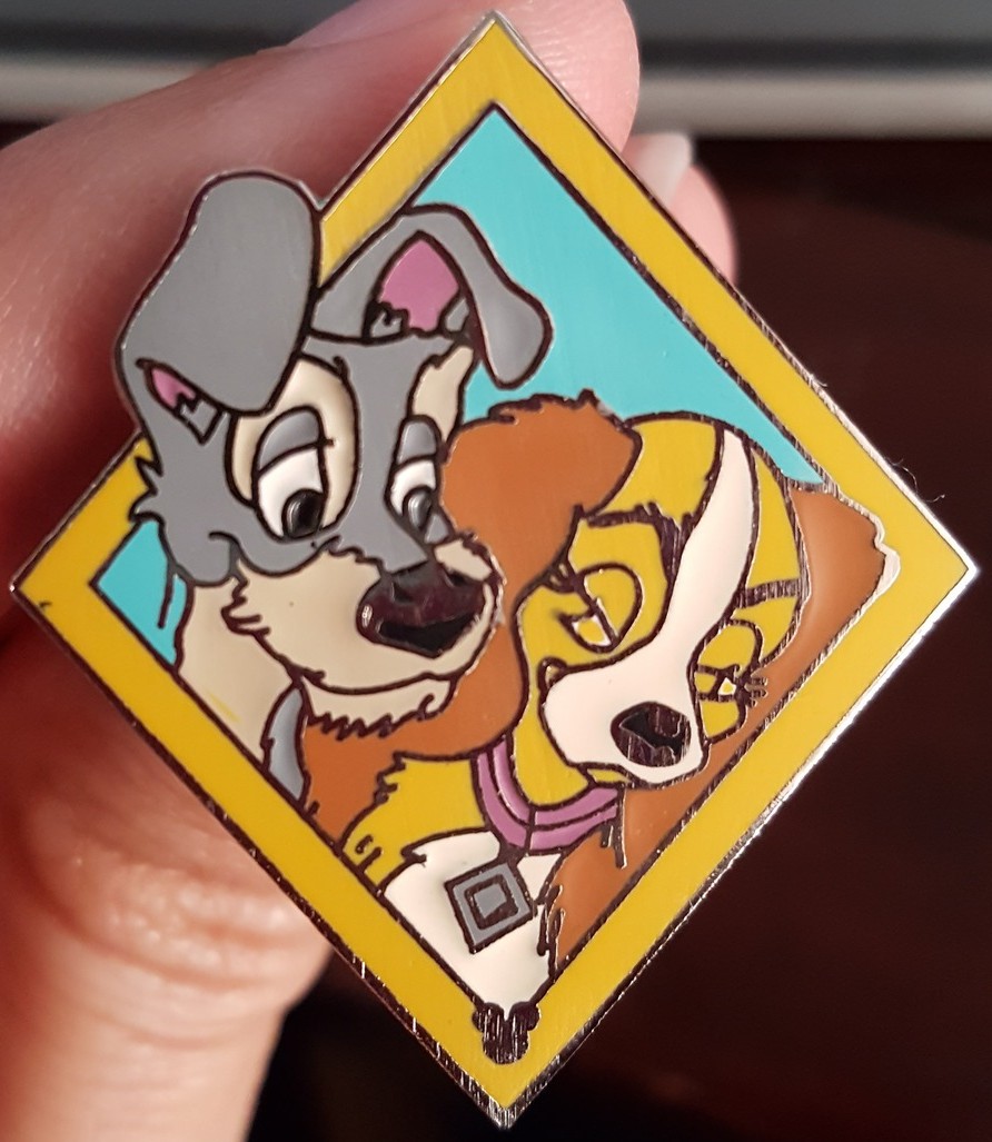 Cast Lanyard Series IV - Classic Character Diamonds - Lady & Tramp