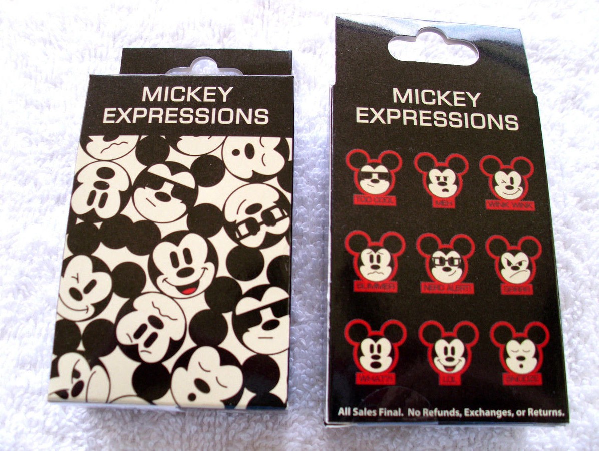 Mickey Expressions Mystery Collection