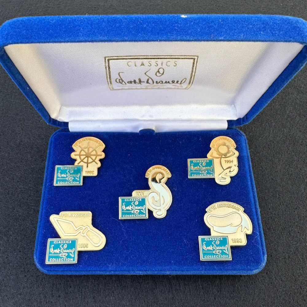 5th Anniversary 5-pin boxed set