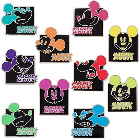 Mickey Pop-Art Expressions Mystery Pin Pouch Collection