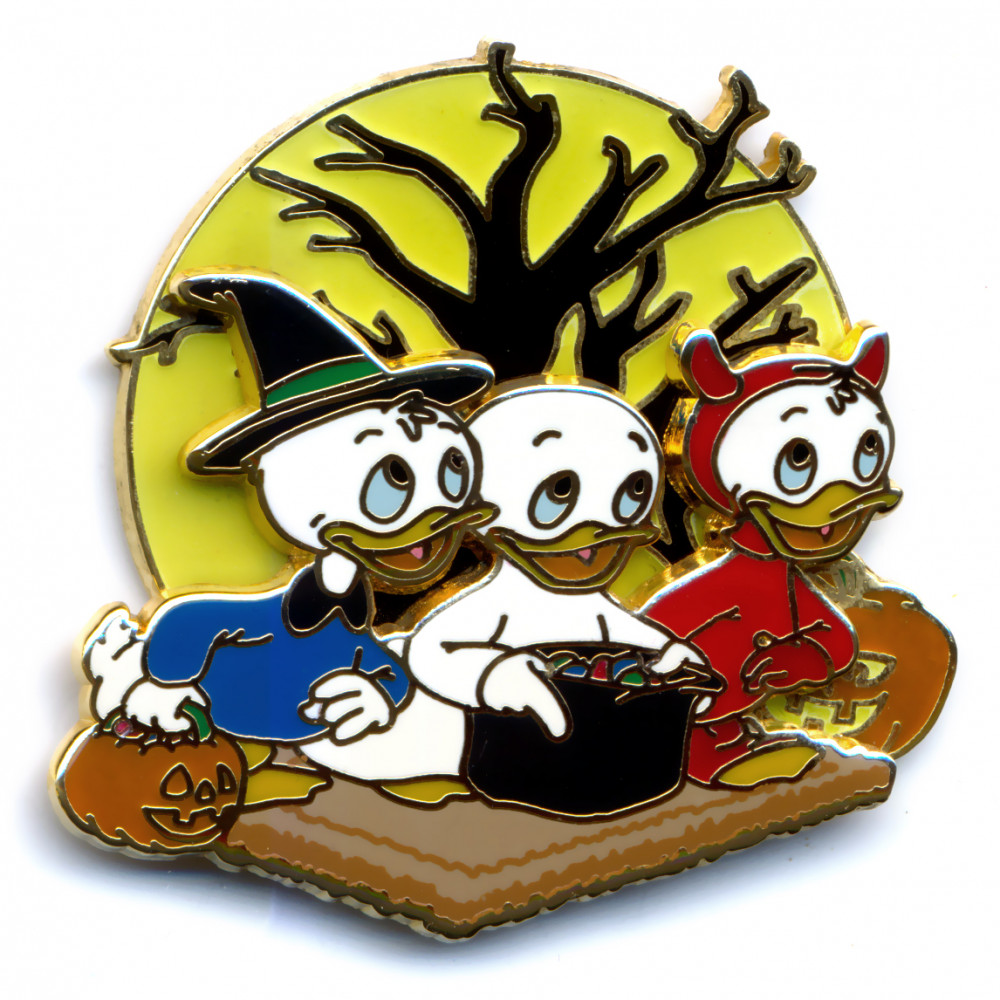 Halloween 2005 - Huey, Dewey & Louie Trick or Treating | PIN 41268