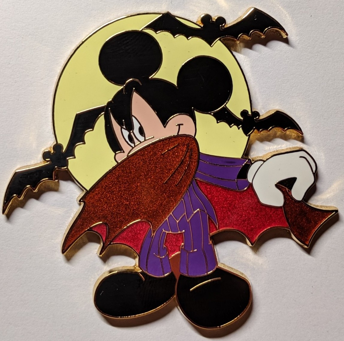 Disney Costume Party - Mickey Mouse as Vampire | PIN 27828