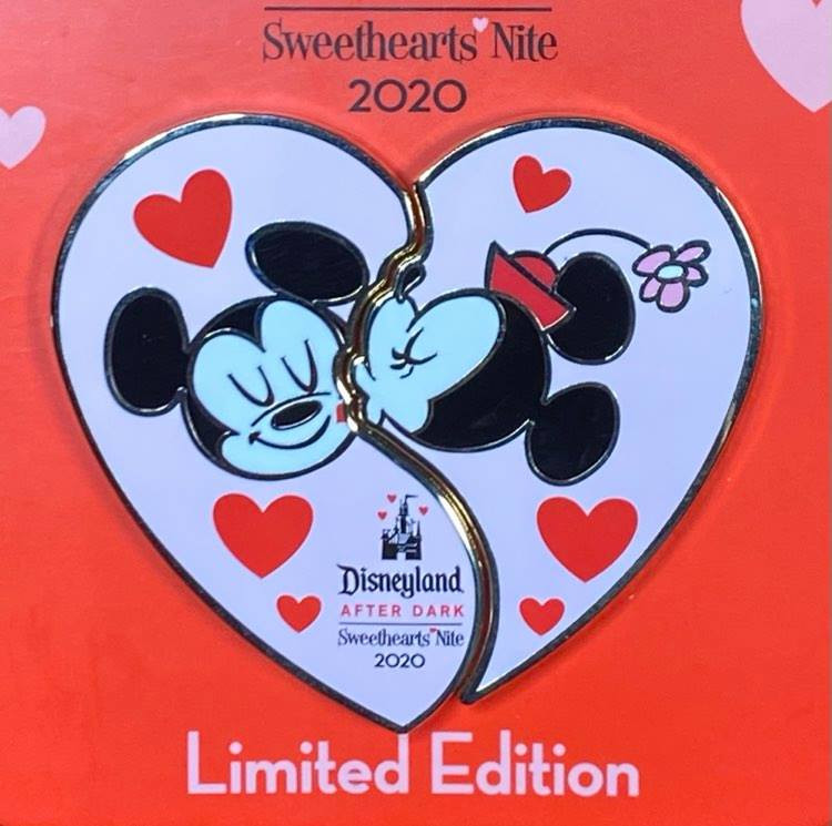 Sweethearts' Nite 2020 - Mickey and Minnie Split Heart 2-Pack - Full Set