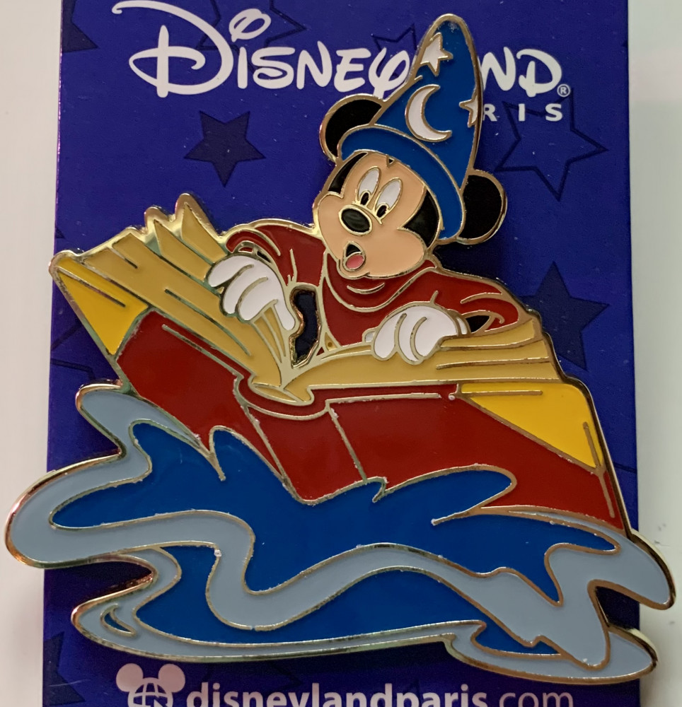 Sorcerer Mickey - Sorcerer Mickey With Book | PIN 49545