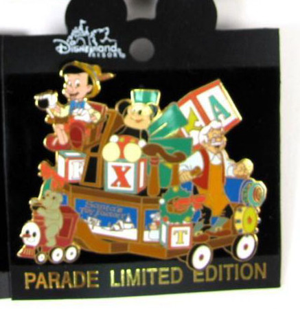 A Christmas Fantasy Parade - Disneyland Park Disney Trading Pin