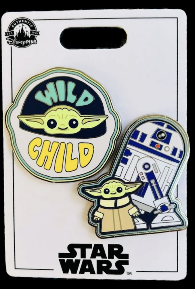 Wild Child Grogu & Grogu with R2-D2 Set