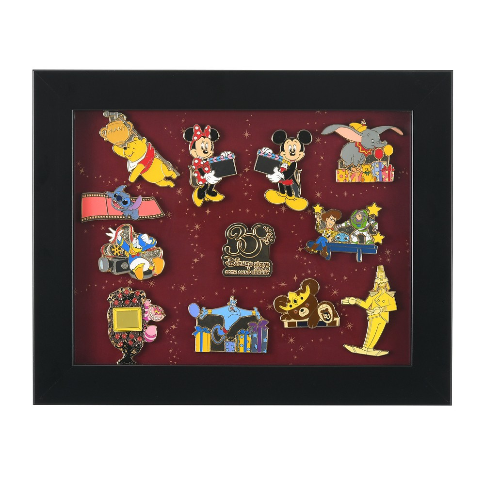 Disney Character Pin Badge Set