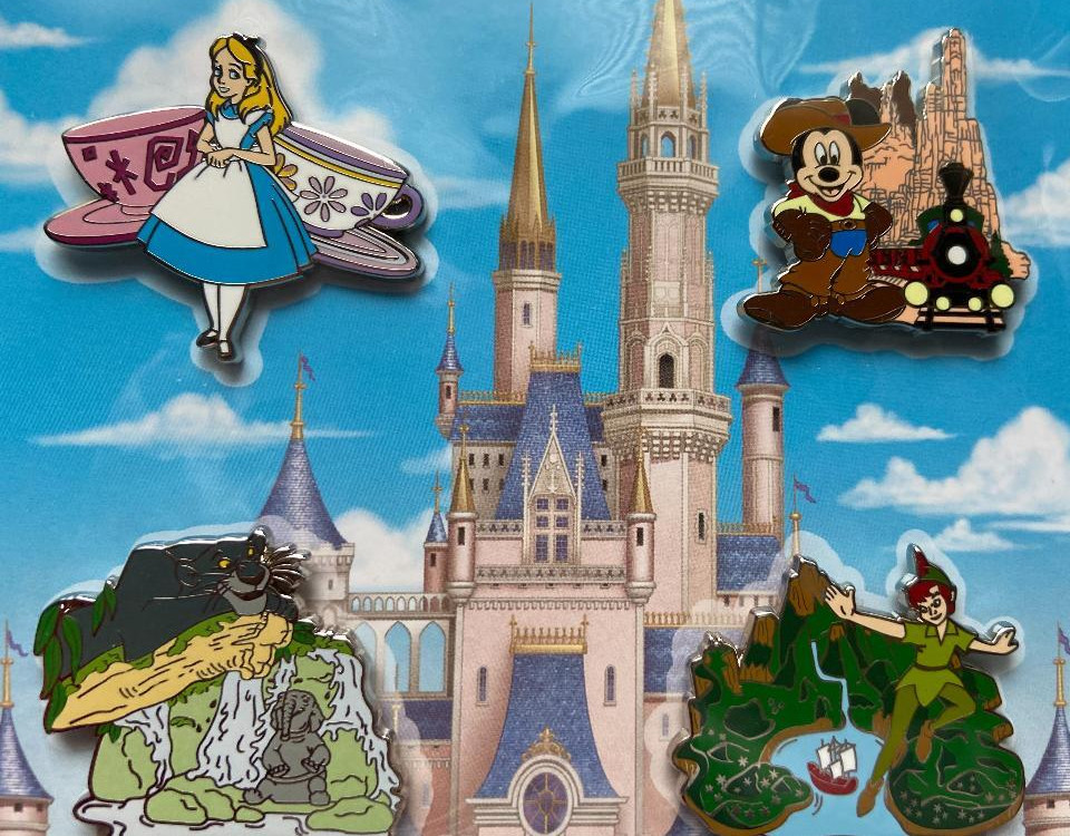 Disney Parks Attraction Booster Set