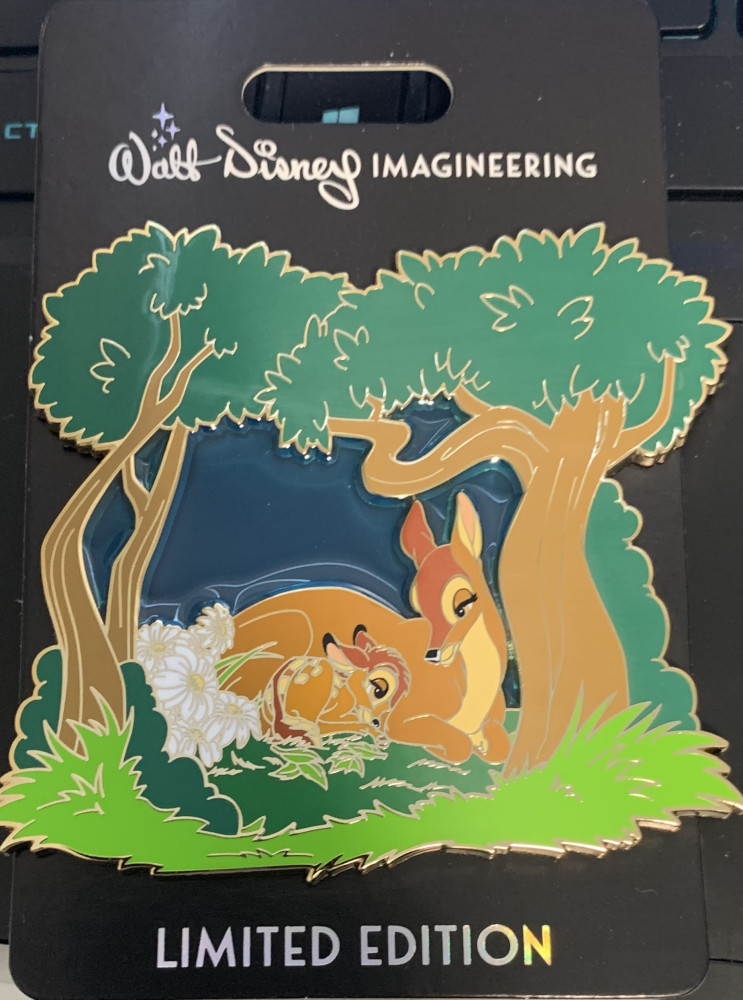 Bambi 80th Anniversary - Bambi and Mom | PIN 60974