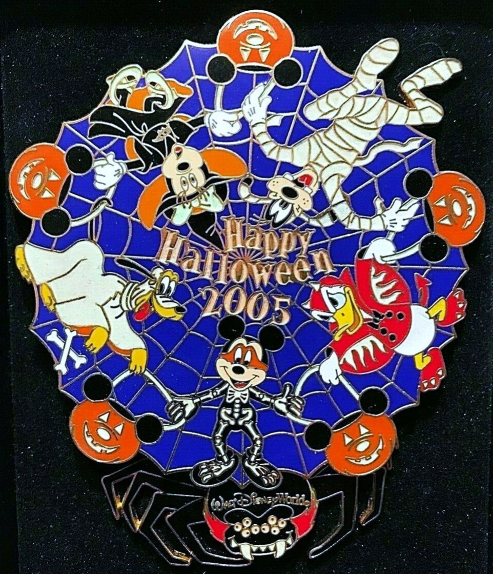 Halloween 2005 - WDW - Happy Halloween 2005 - Mickey Mouse and