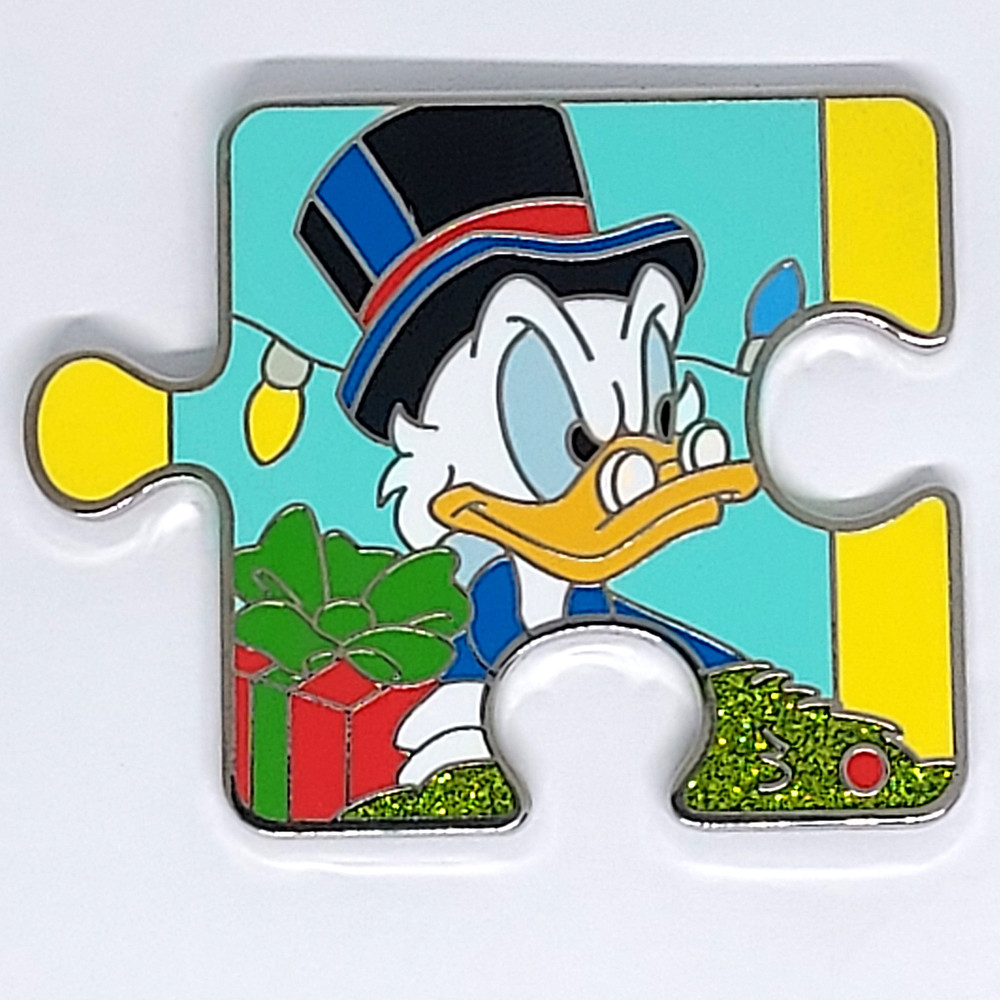 Character Connection Mystery Collection - Festive Mickey & Friends