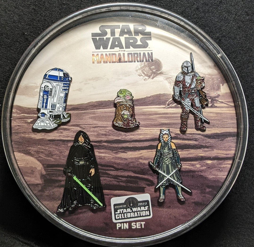 Mandalorian Pin Set