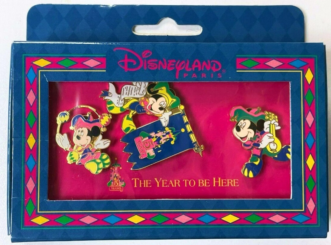 DLP - 5th Anniversary Boxed Pin Set
