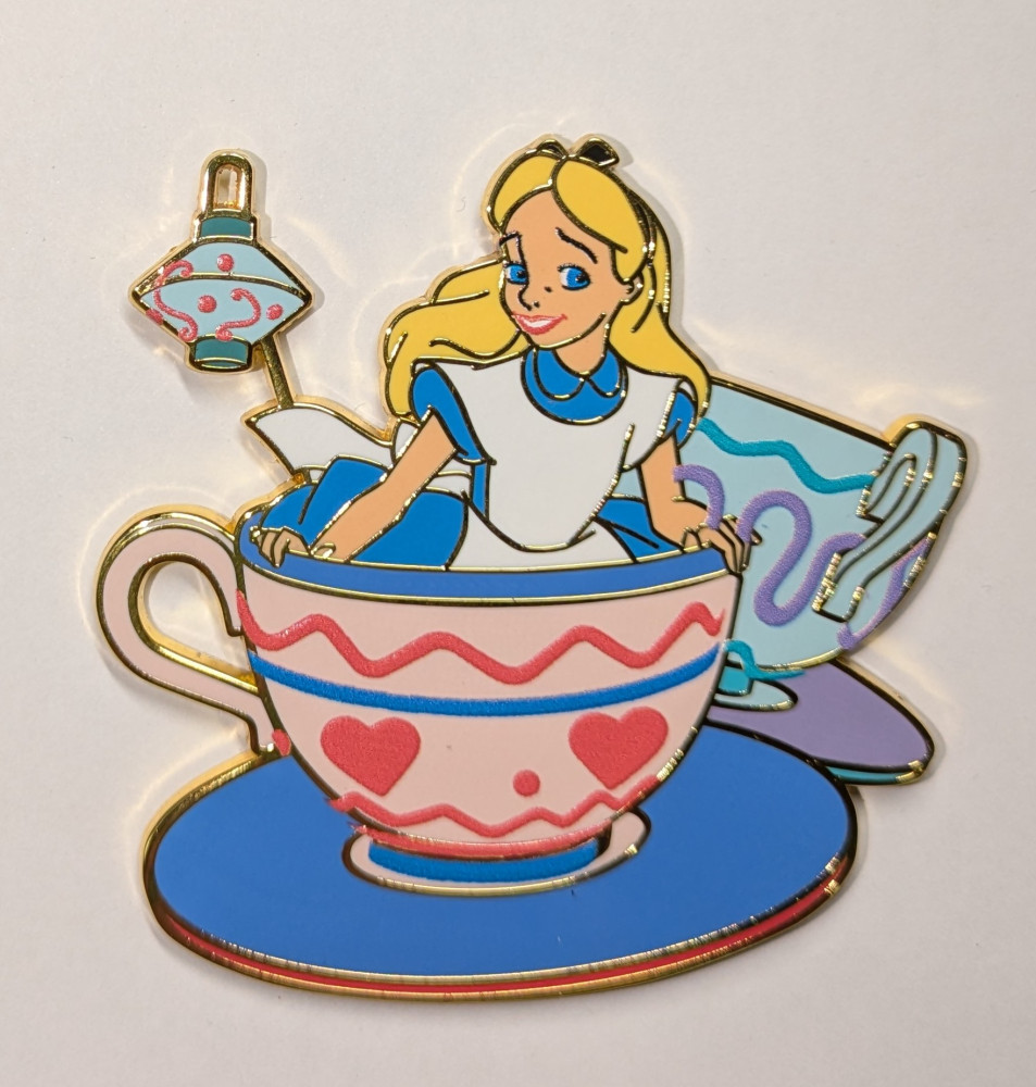 Wonderland Characters in Tea Cups - Alice | PIN 70343