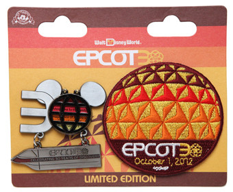 Celebrating 30 Years of Discovery Pin and Patch