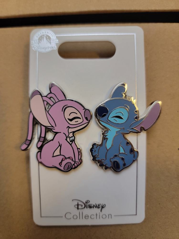Stitch and Angel Sitting and Smiling Pin Set - Full Set