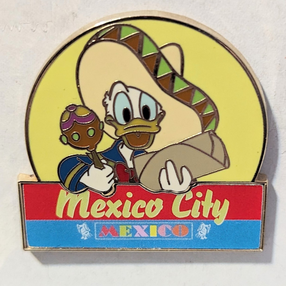 EPCOT International Food & Wine Festival 2009 - Donald Duck Mexico City ...