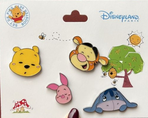 Winnie the Pooh Cute Character Heads Booster Set