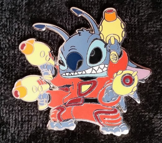 Deluxe 8-pin Lanyard Set - Stitch Experiment 626 (Red) - Alien