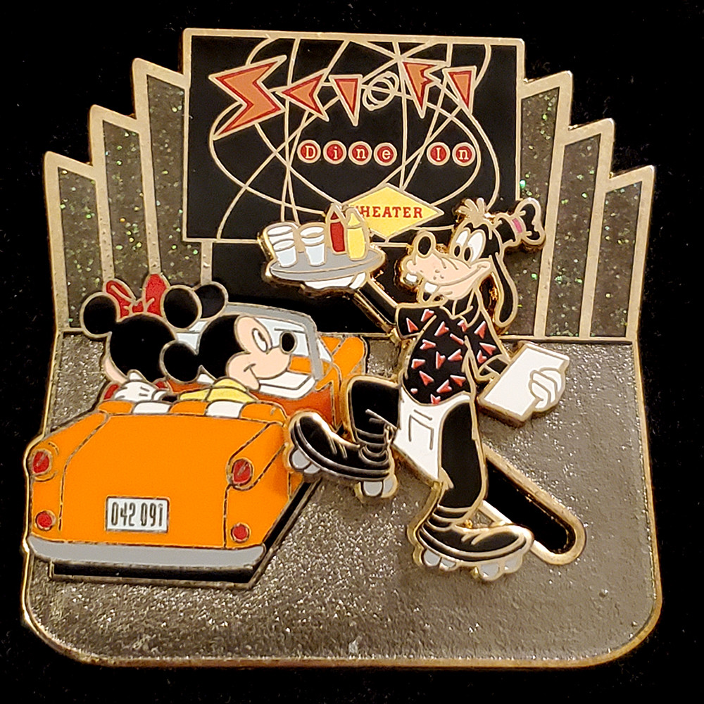 Hidden Disney Collection - Sci-Fi Dine-In Theater - Goofy, Mickey