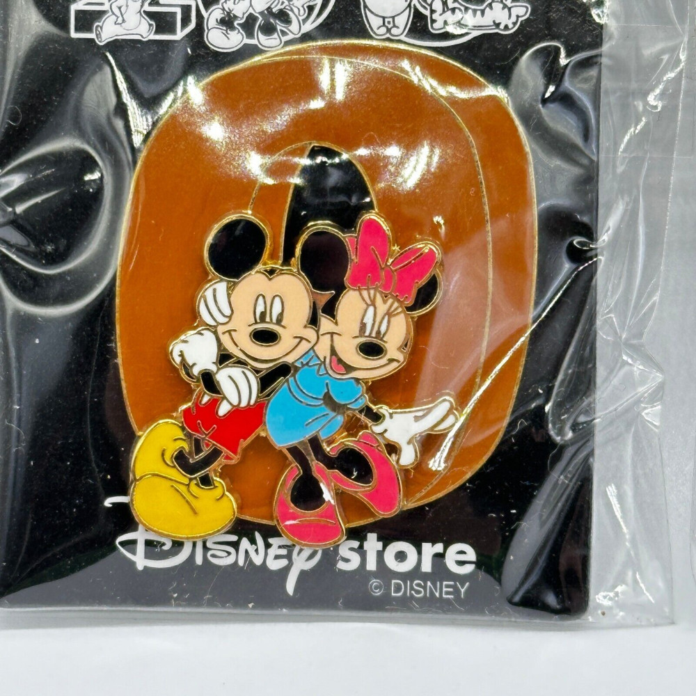 Mickey and Minnie "0"