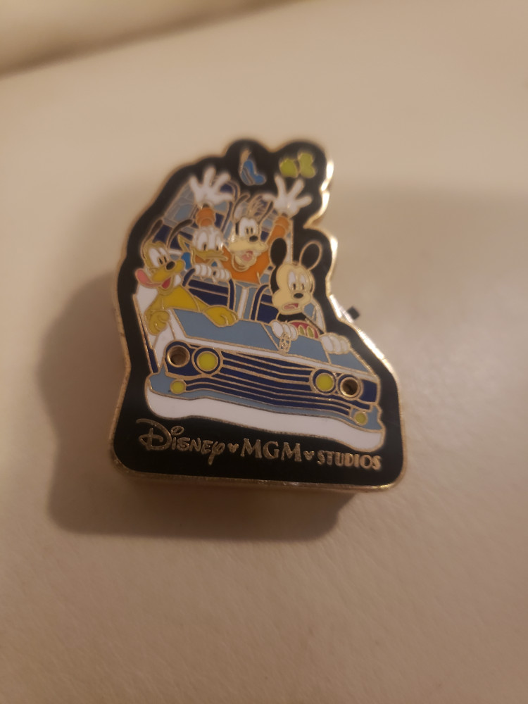 Roller Coaster Ride Pin Rock 'n' Roller Coaster - Light up Characters riding | PIN 75066