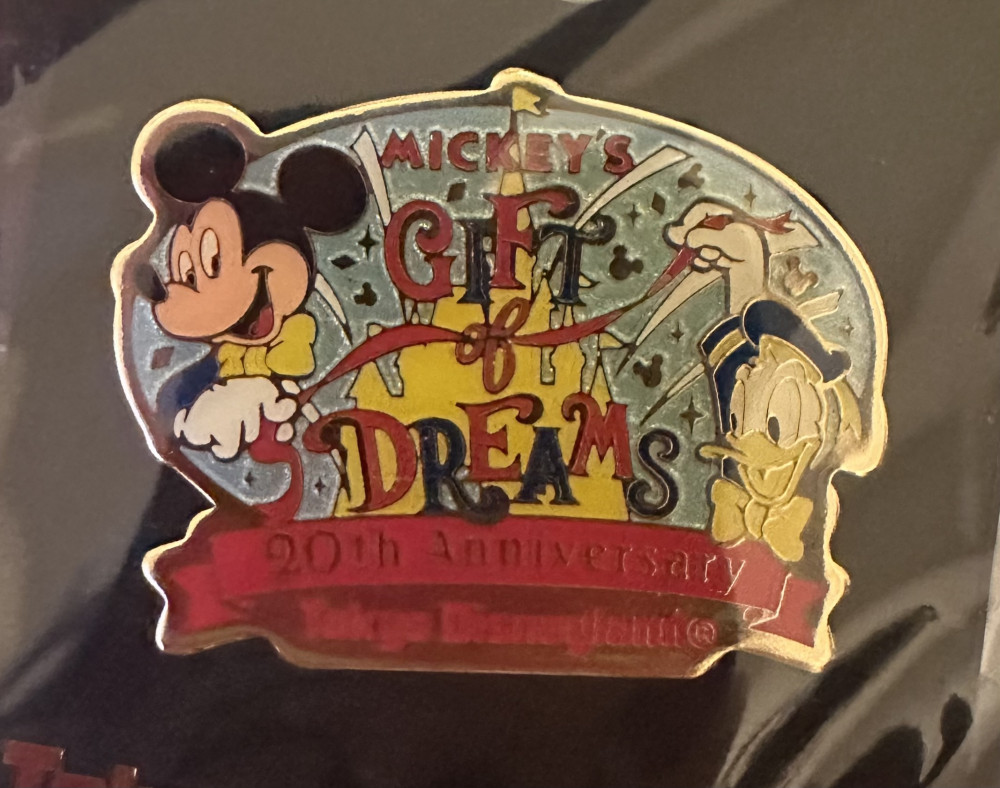 Tokyo Disneyland 20 Years of Dreams & Magic - Mickey's Gift of