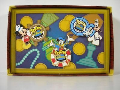2001 Logo Treasure Chest Boxed Set - Full Set