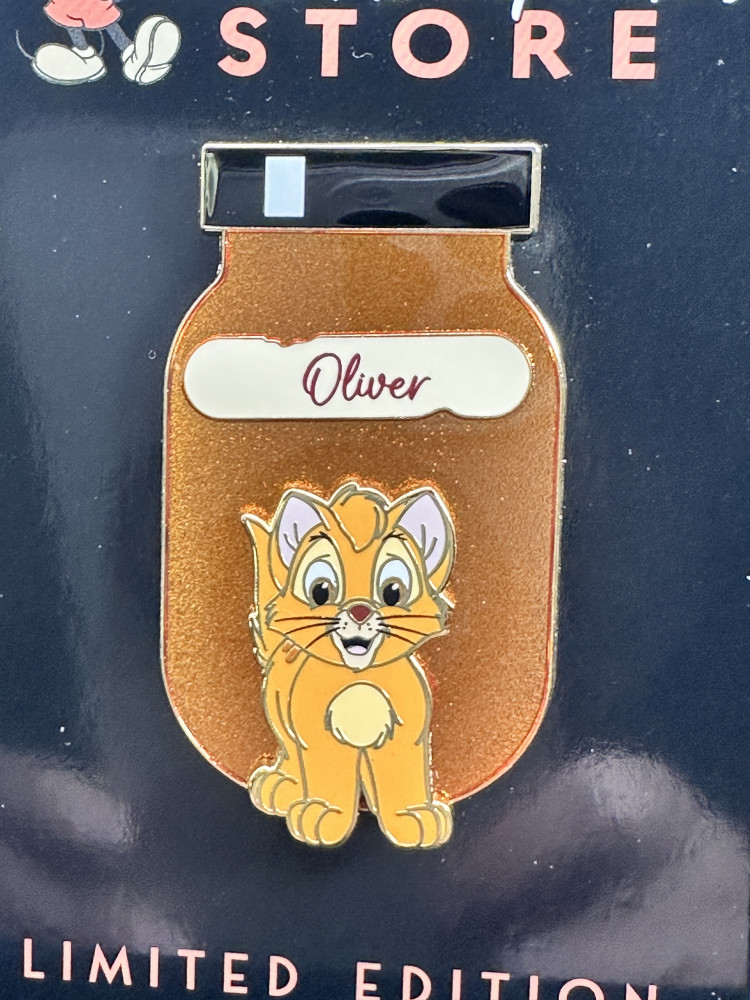 D23 Expo 2024: The Color Shades of Magic Collection - Orange Paint