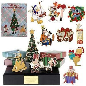 Mickey's Christmas Surprise Mystery Set