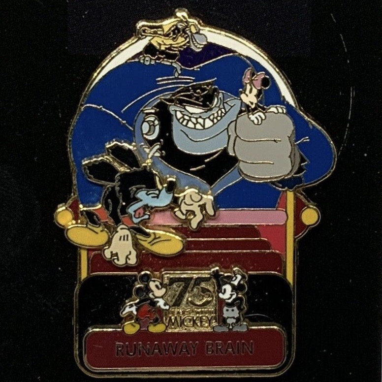 バッグ MICKEY MOUSE ''RECORD BREAKER'' TOYS McCOY(トイズマッコイ) ヘルメットバッグ MICKEY MOUSE