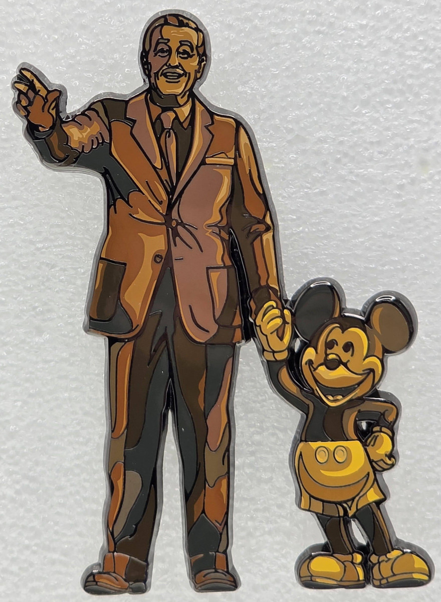 FiGPiN - Disney Theme Parks - Partners Statue (1515) | PIN 78379