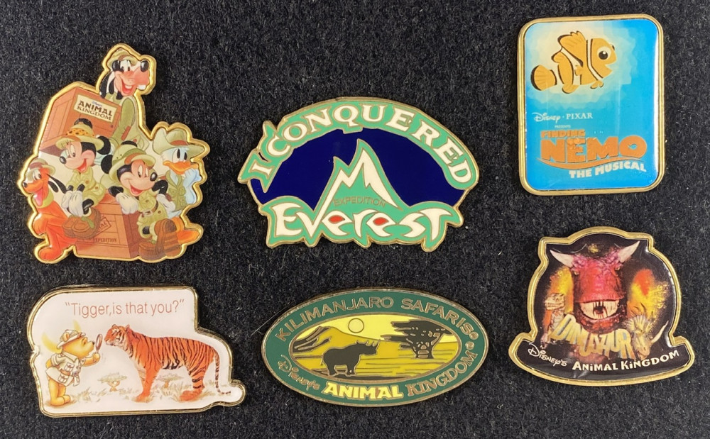 Animal Kingdom Bucket Hat 2008 Set — Full Set (No Hat)