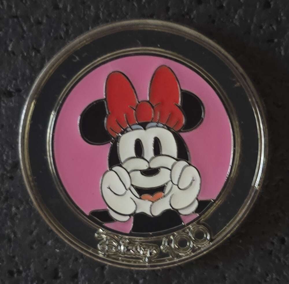 Disney100 by Primark - Minnie Mouse | PIN 86695