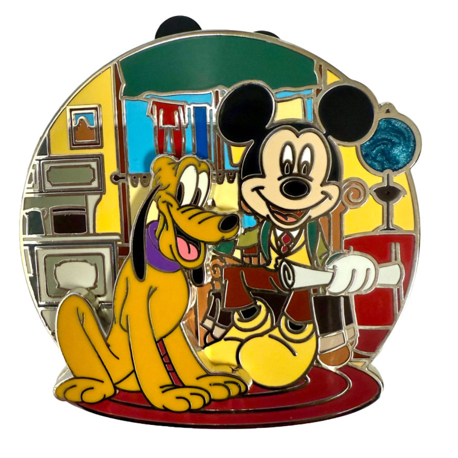 WDW Annual Passholder Exclusive 2024 - Mickey and Pluto - Carousel