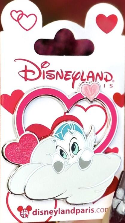 Character with hearts - Pegasus | PIN 92256
