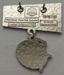 'Cast Exclusive - Blizzard Beach with Ice Gator Dangle - WDW'