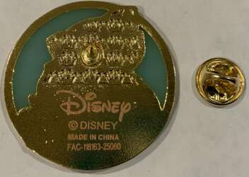 'BoxLunch - Disney - The Aristocats Duchess and Marie Stained Glass - LFLY'