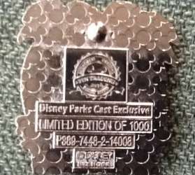 3854 - Piece of Disney Costume History - Mickey and Minnie alternate image